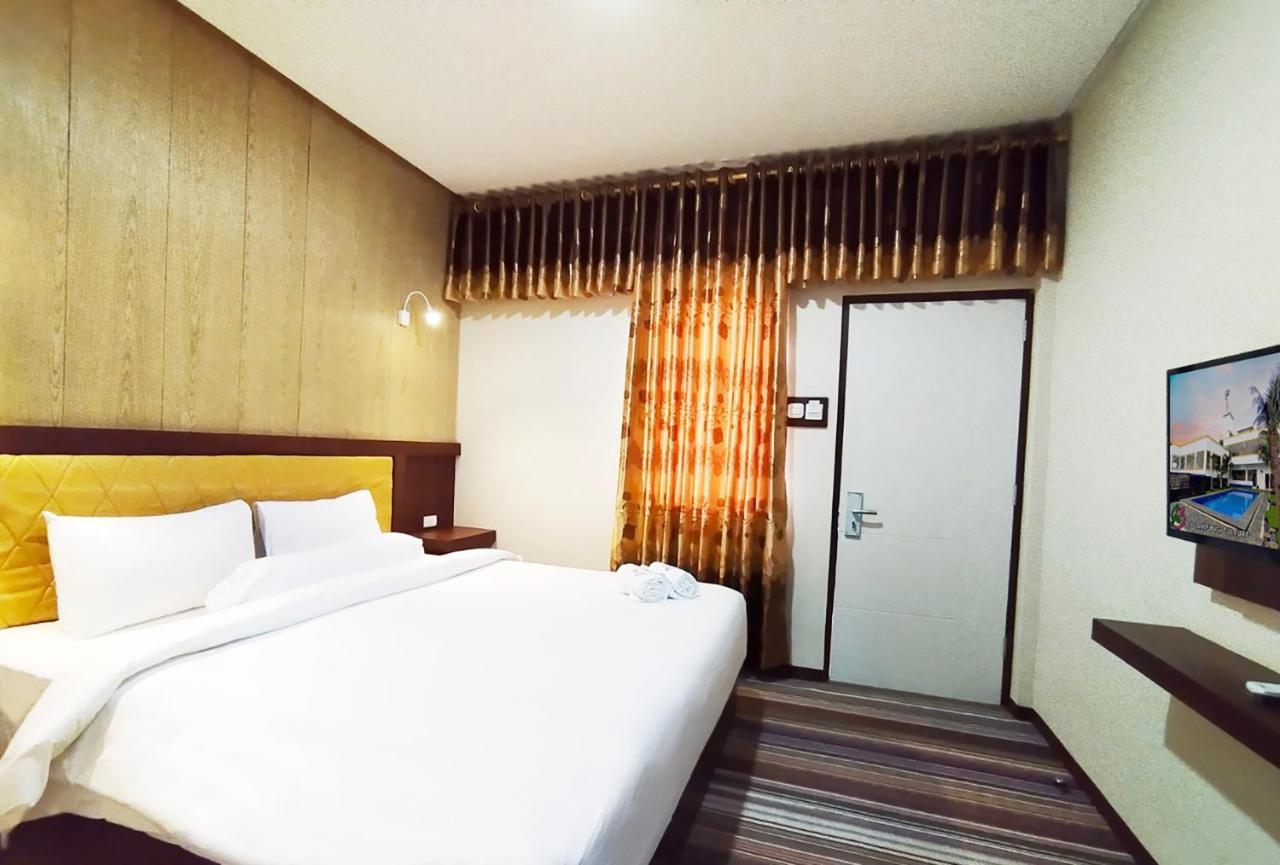 Hotel Syariah Gs Lampung Culture, バンダールランプン エクステリア 写真