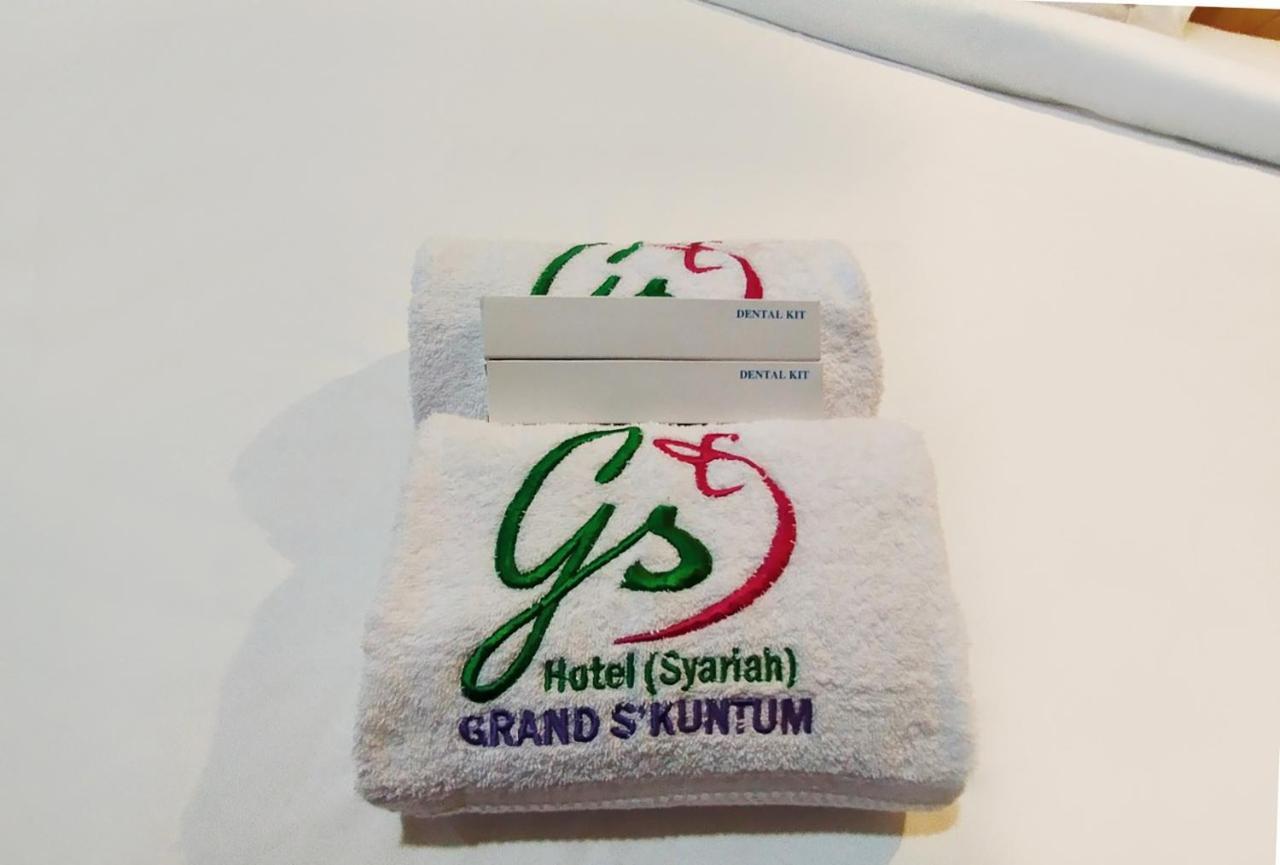 Hotel Syariah Gs Lampung Culture, バンダールランプン エクステリア 写真