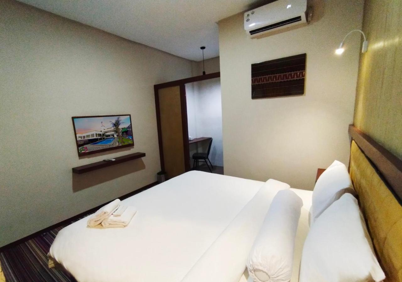 Hotel Syariah Gs Lampung Culture, バンダールランプン エクステリア 写真